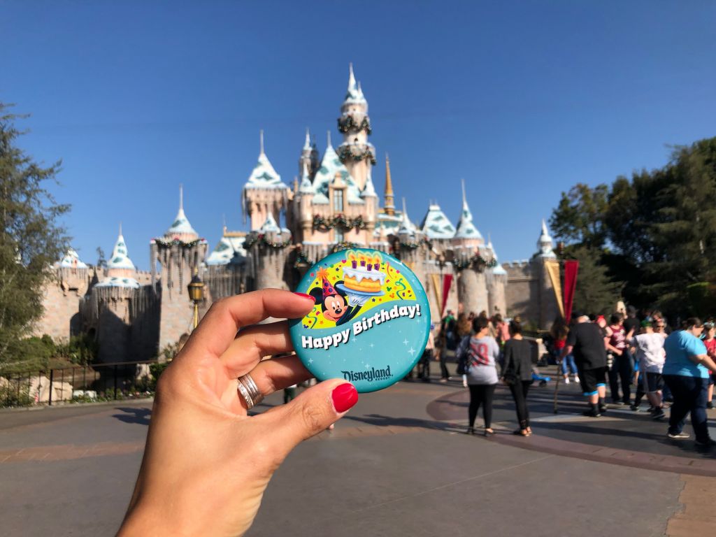 Disneyland sleeping beauty castle birthday pin