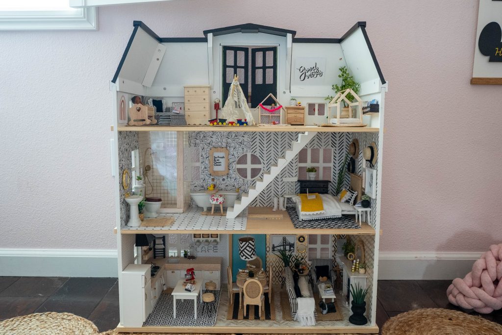 DIY fixer upper dollhouse with printable wallpaper